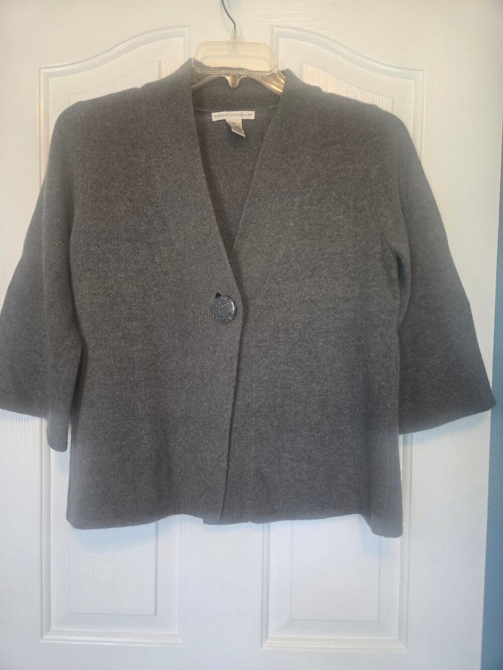 Sarah Spencer Gray One Front Button Cardigan Size M
